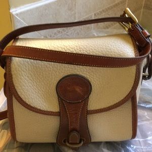 Leather classic Dooney & Bourke 1980’s